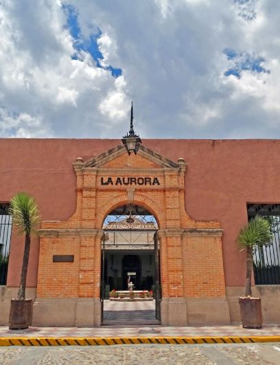 Mostrar detalles de FIESTA DE VERANO Art Walk Imagen de FIESTA DE VERANO Art Walk