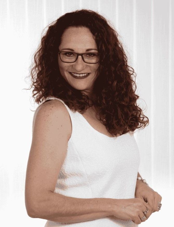 Imagen de Presentación del libro Y si yo fuera Susana San Juan de la escritora Susana Pagano