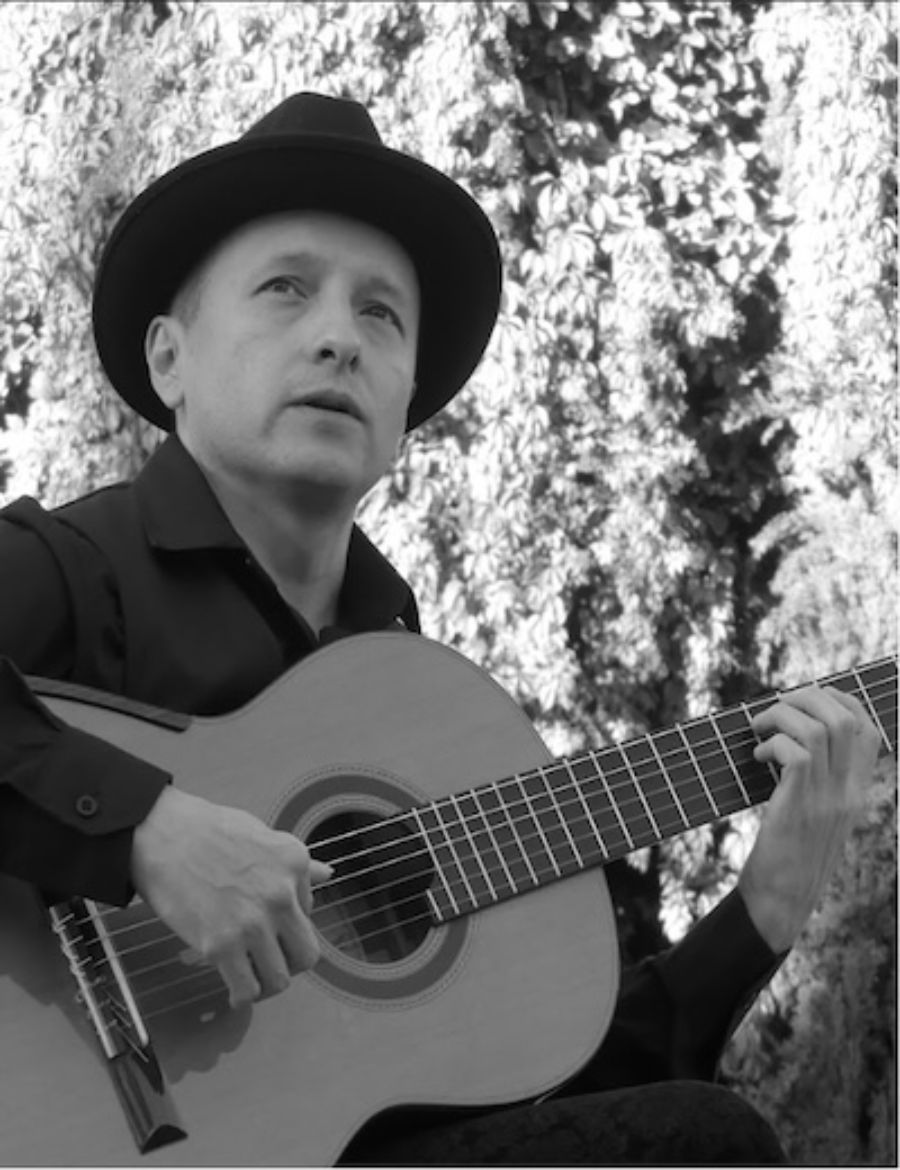 Imagen de Fernando de Rocío presenta:  Music that Feels so Good