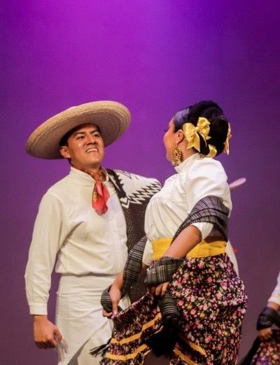 Imagen de 51 Aniversario - Danza, cultura y tradición